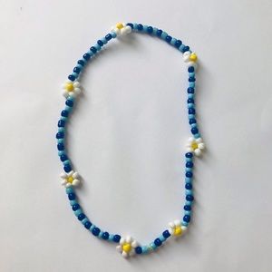 Handmade Light Blue Dark Blue Daisy Beads Necklace
